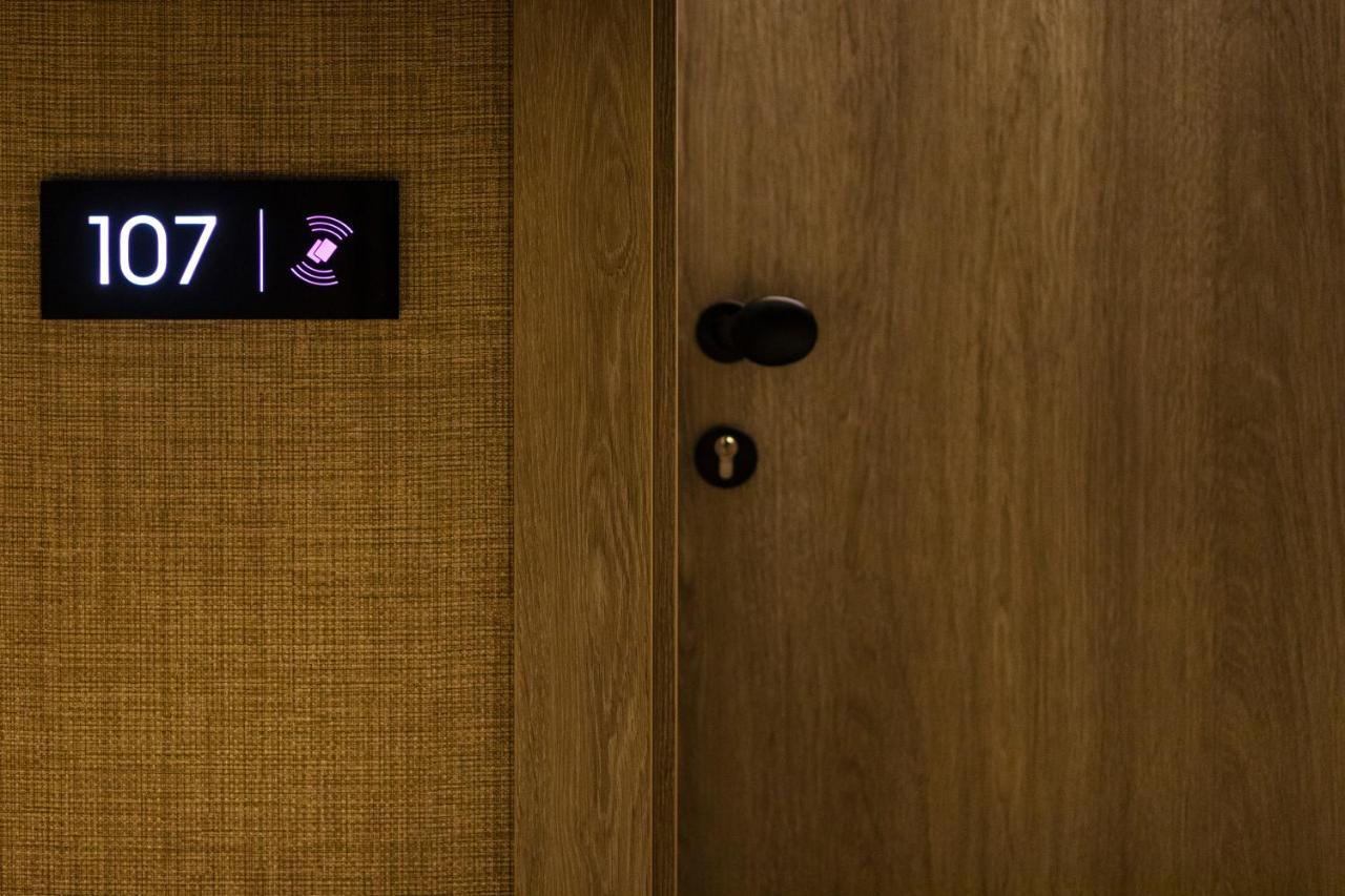 -- Este Park Hotel -- Part Of Urban Chic Luxury Design Hotels - Parking & Compliments - Next To Shopping & Dining Mall 普罗夫迪夫 外观 照片