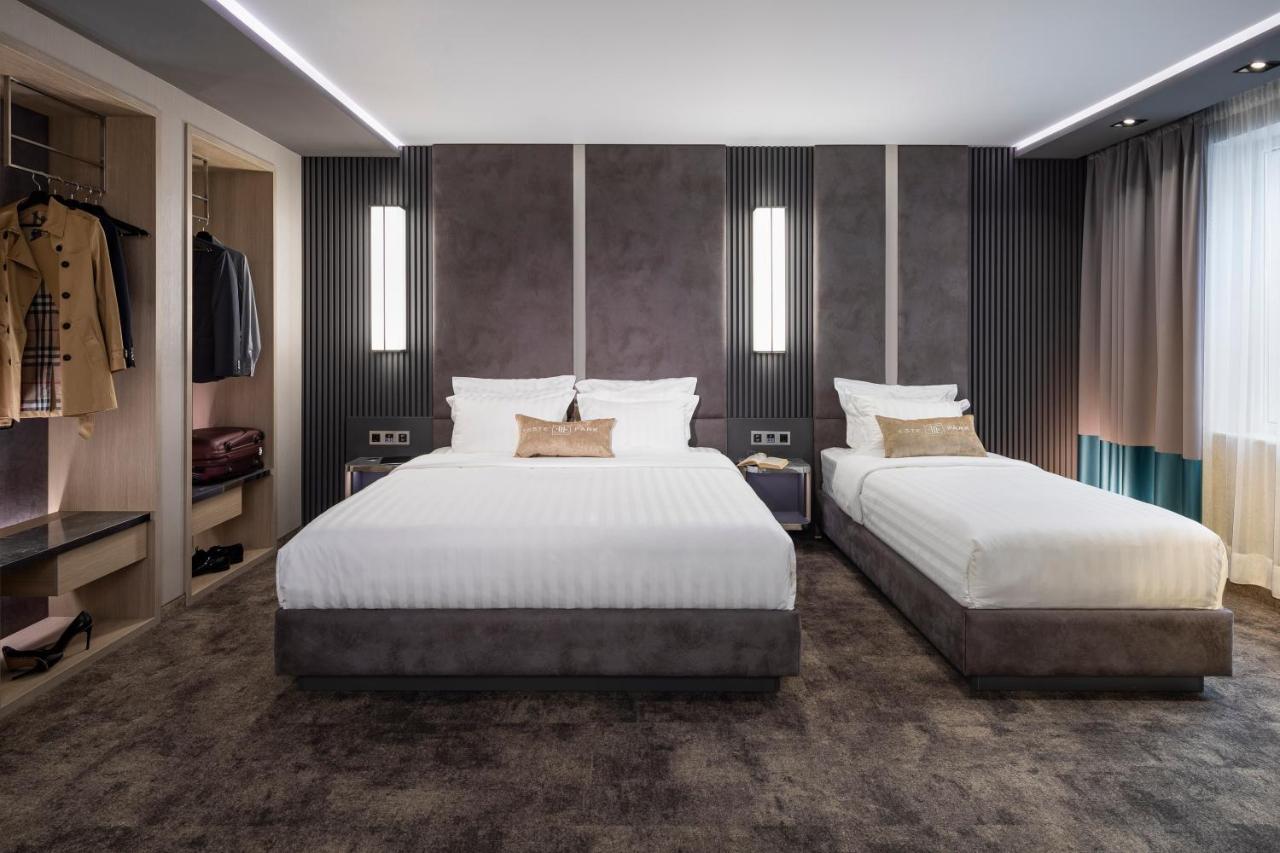 -- Este Park Hotel -- Part Of Urban Chic Luxury Design Hotels - Parking & Compliments - Next To Shopping & Dining Mall 普罗夫迪夫 外观 照片